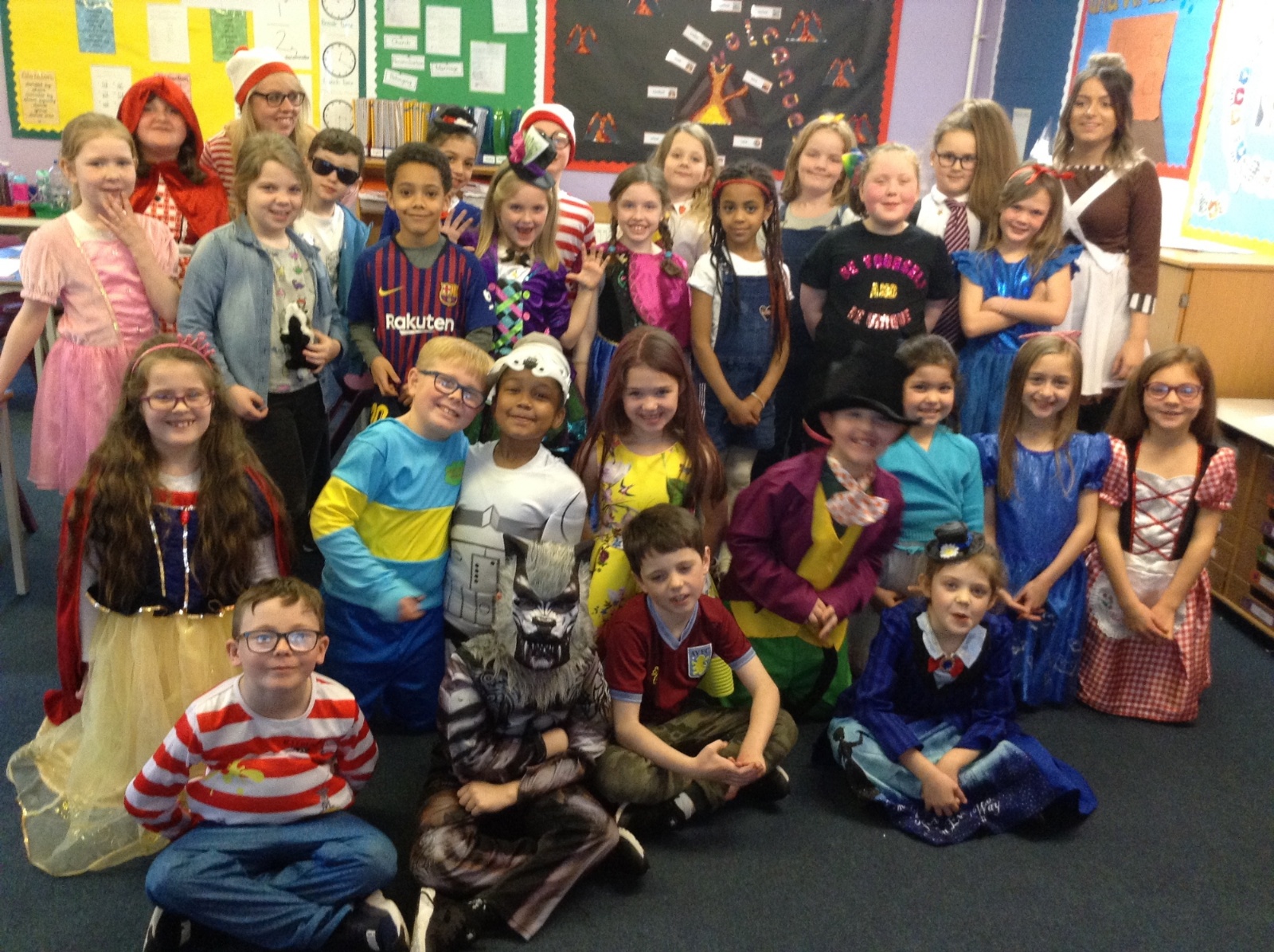 holy-name-catholic-primary-school-world-book-day